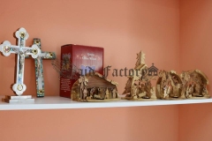 Olive-Wood-Carving-Bethlehem-Said-Factory-35